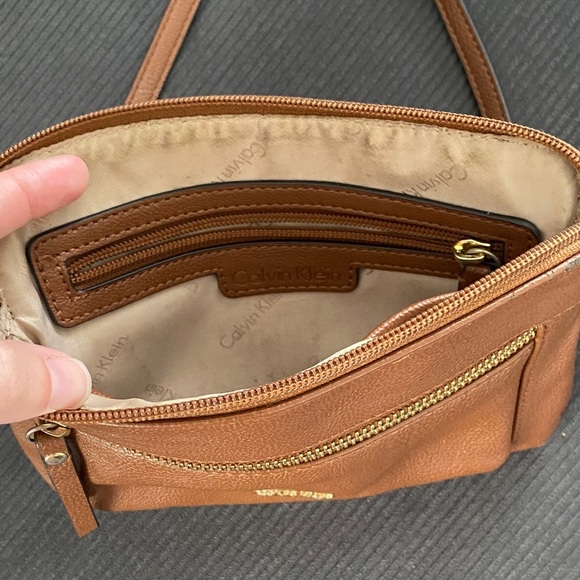 Calvin Klein Tan Crossbody Bag with Gold Accents - Picture 3 of 5